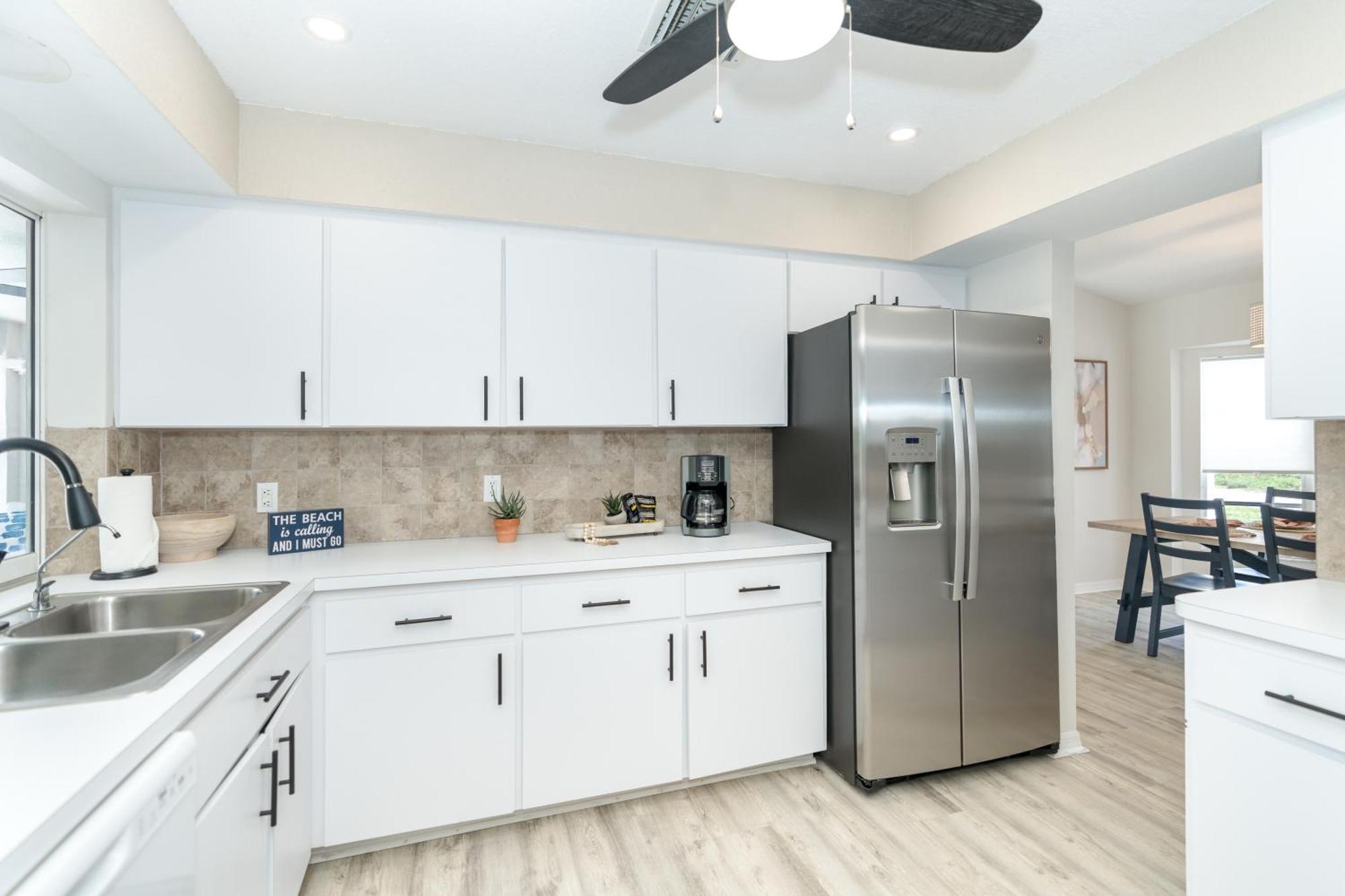 Beautiful Spacious Home! Close To Beaches - Heated Private Pool 엥글우드 외부 사진