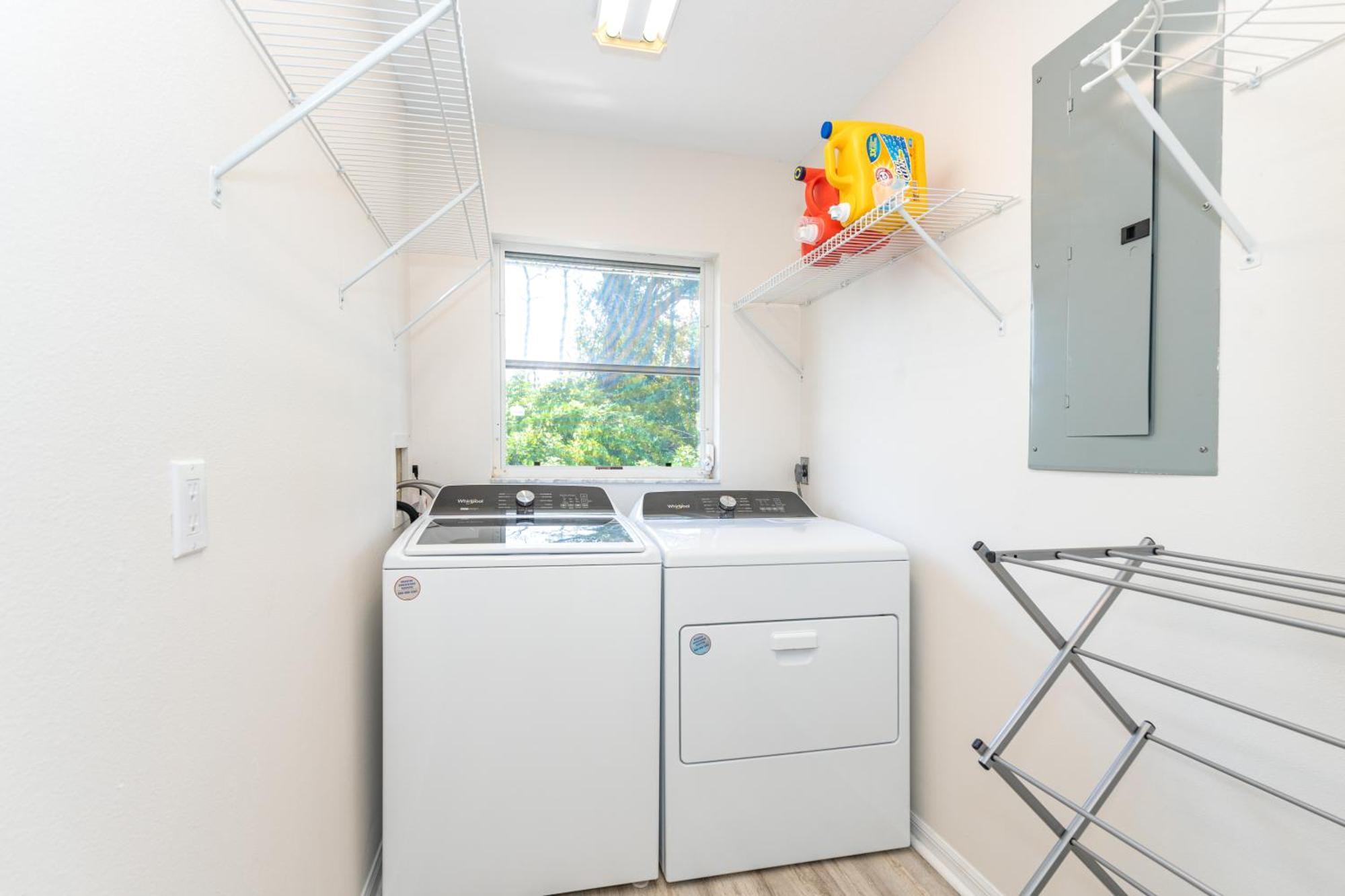 Beautiful Spacious Home! Close To Beaches - Heated Private Pool 엥글우드 외부 사진